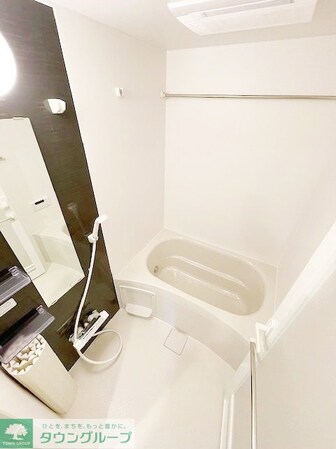 ラグゼナ用賀の物件内観写真